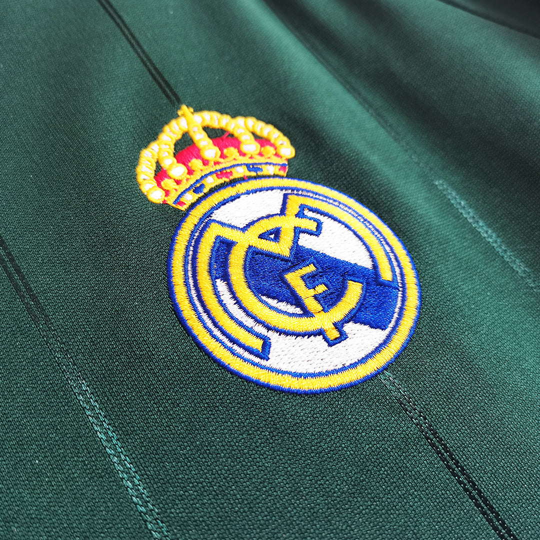 Maillot troisième de la saison 2012/13 du Real Madrid Vert