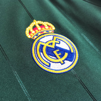 Maillot troisième de la saison 2012/13 du Real Madrid Vert