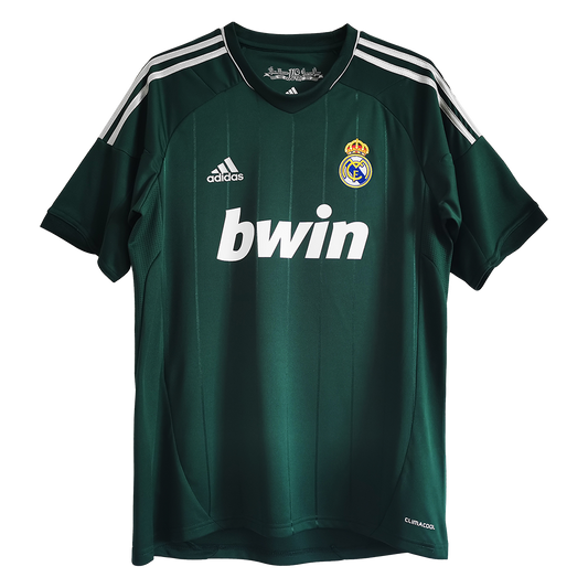 Maillot troisième de la saison 2012/13 du Real Madrid Vert