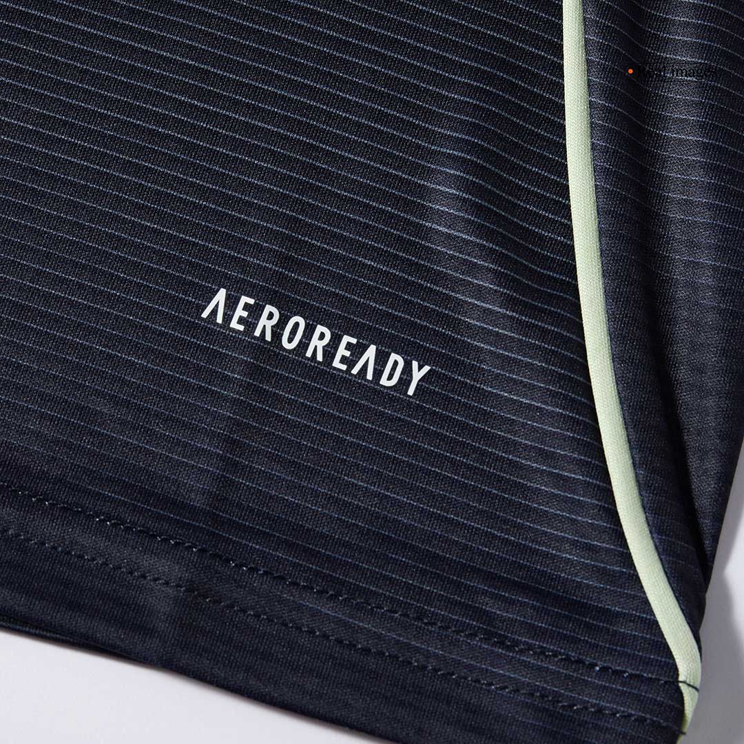 CAMAVINGA #6 Maillot Extérieur Real Madrid 2025/26 Bleu marine - Super