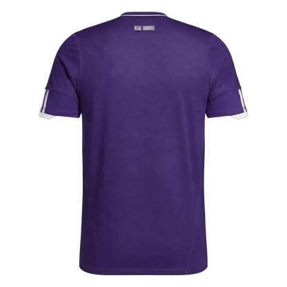Maillot Rétro Real Madrid Extérieur 2010/11 Violet