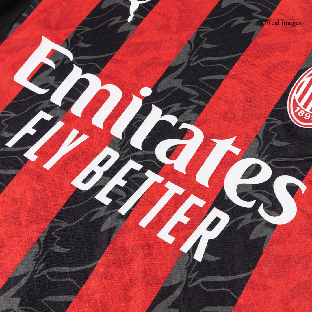 Maillot Domicile AC Milan 2025/26 Rouge et Noir Joueur