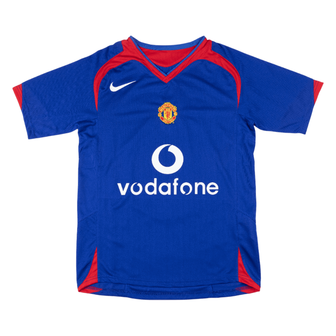 Retro Manchester United Away Shirt 2005/06 Blue