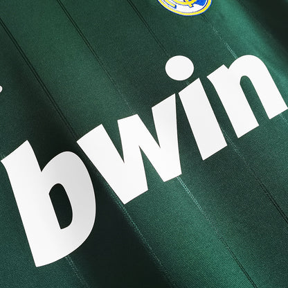 Maillot troisième de la saison 2012/13 du Real Madrid Vert