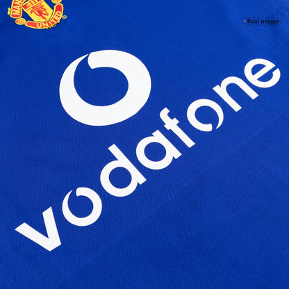 Retro Manchester United Away Shirt 2005/06 Blue