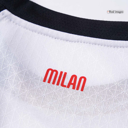 FOFANA #19 AC Milan Extérieur Maillot 2025/26 Blanc Joueur