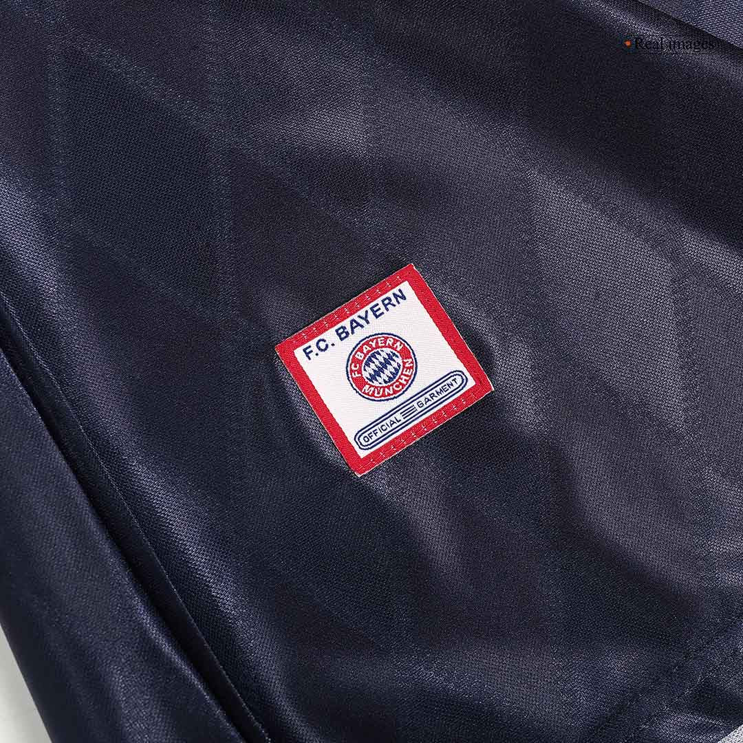 Maillot Rétro Domicile Bayern Munich 1997/99 Noir&Rouge